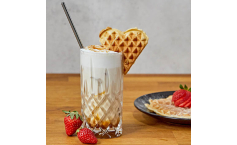 Eiskaffee mit Karamellsauce